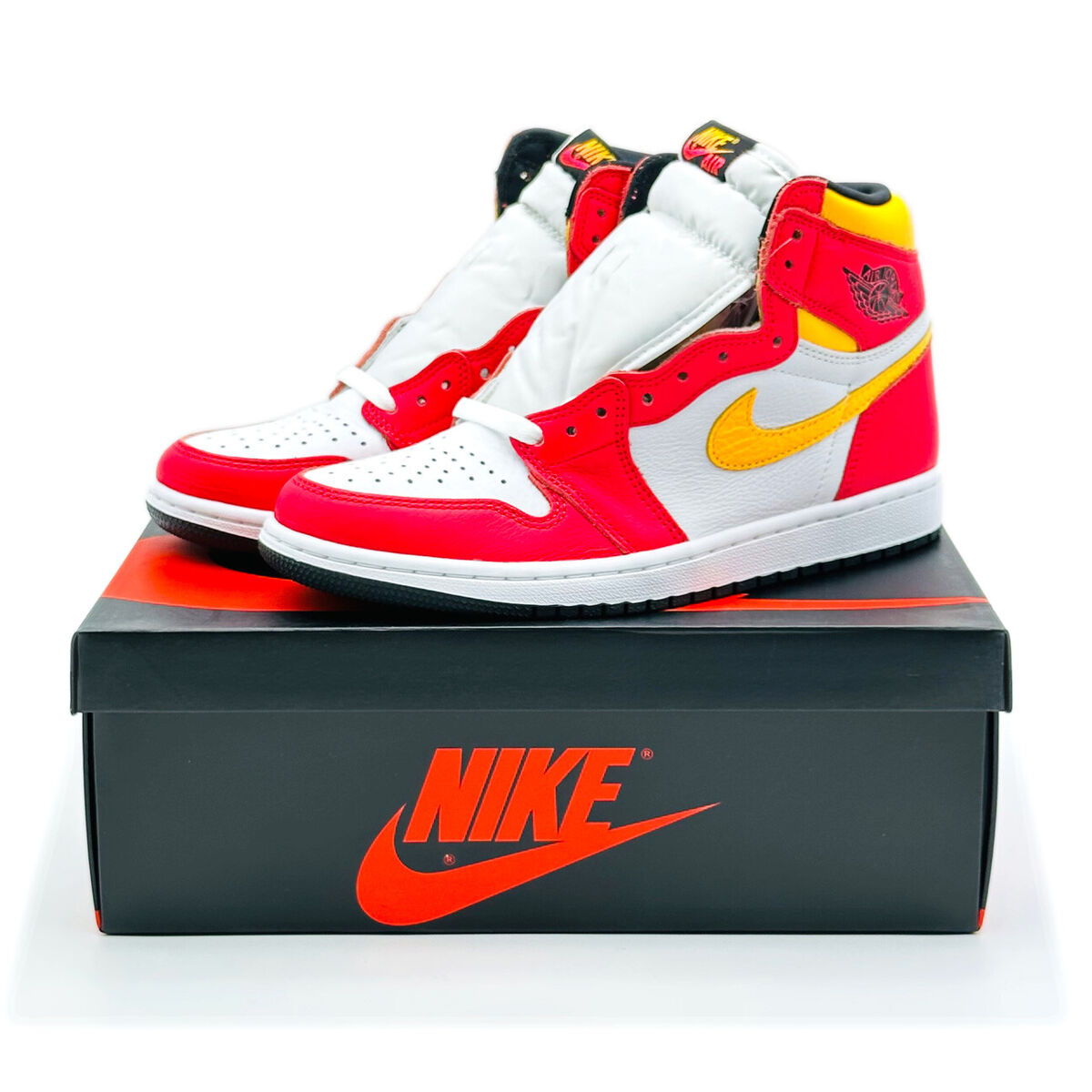 555088-603 Nike Air Jordan 1 Retro High OG Light Fusion Red 555088-603 Nike Air Jordan 1 Retro High OG Light Fusion Red