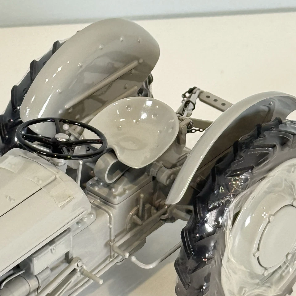 Ertl Precision Series #1 The Ford 9N with Ferguson System Tractor NIB - Image 3 of 4