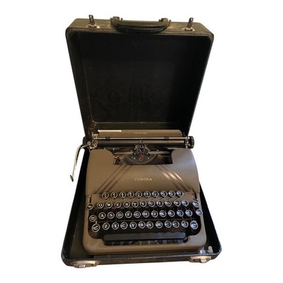 Beautiful Smith Corona Sterling Silent Gray Portable Typewriter & Case VTG MCM