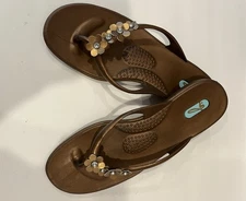 Oka-B Boho Flip Flop Women’s Sz ML (8.5-9.5) Bronze Sandals Flowers EUC