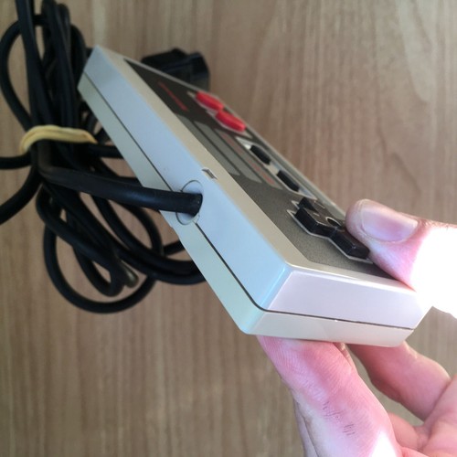 MANETTE SEULE OFFICIELLE NINTENDO NES PAL B EURO CONTROLLER GAMEPAD JAUNIE n°3 - Picture 3 of 5