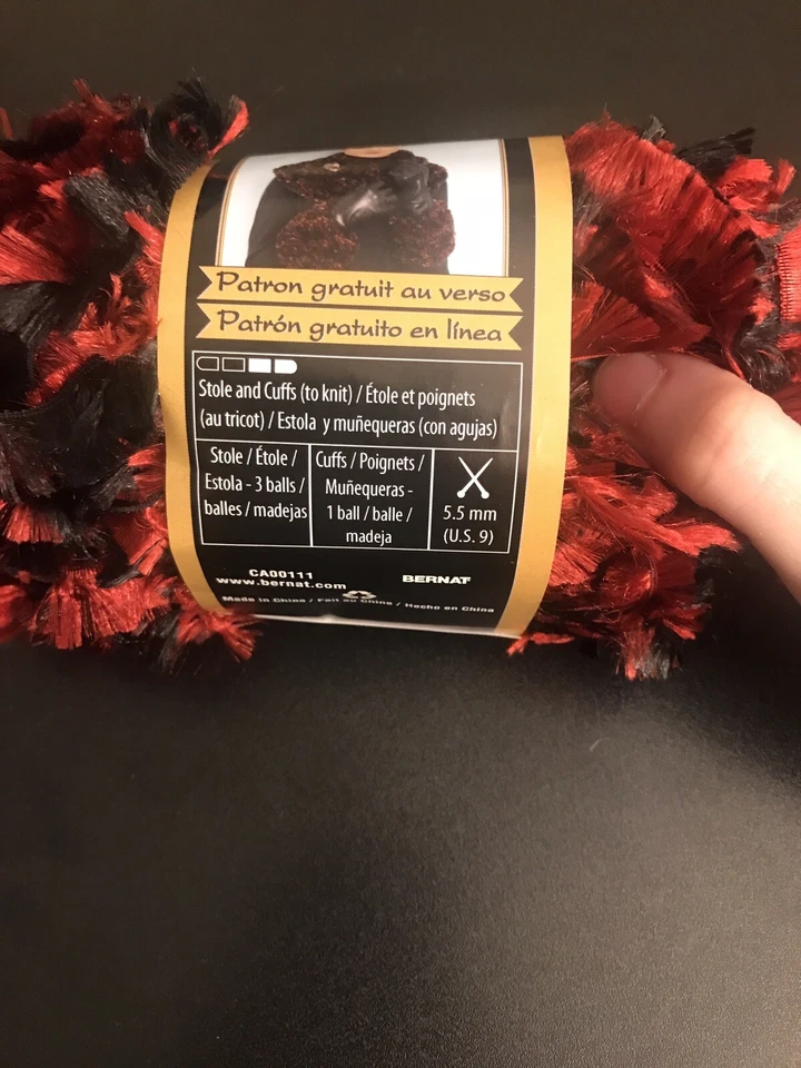 Bernat Boa Cardinal Yarn Crafts Skeins Polyester #46530 Red Black - Image 2 of 4