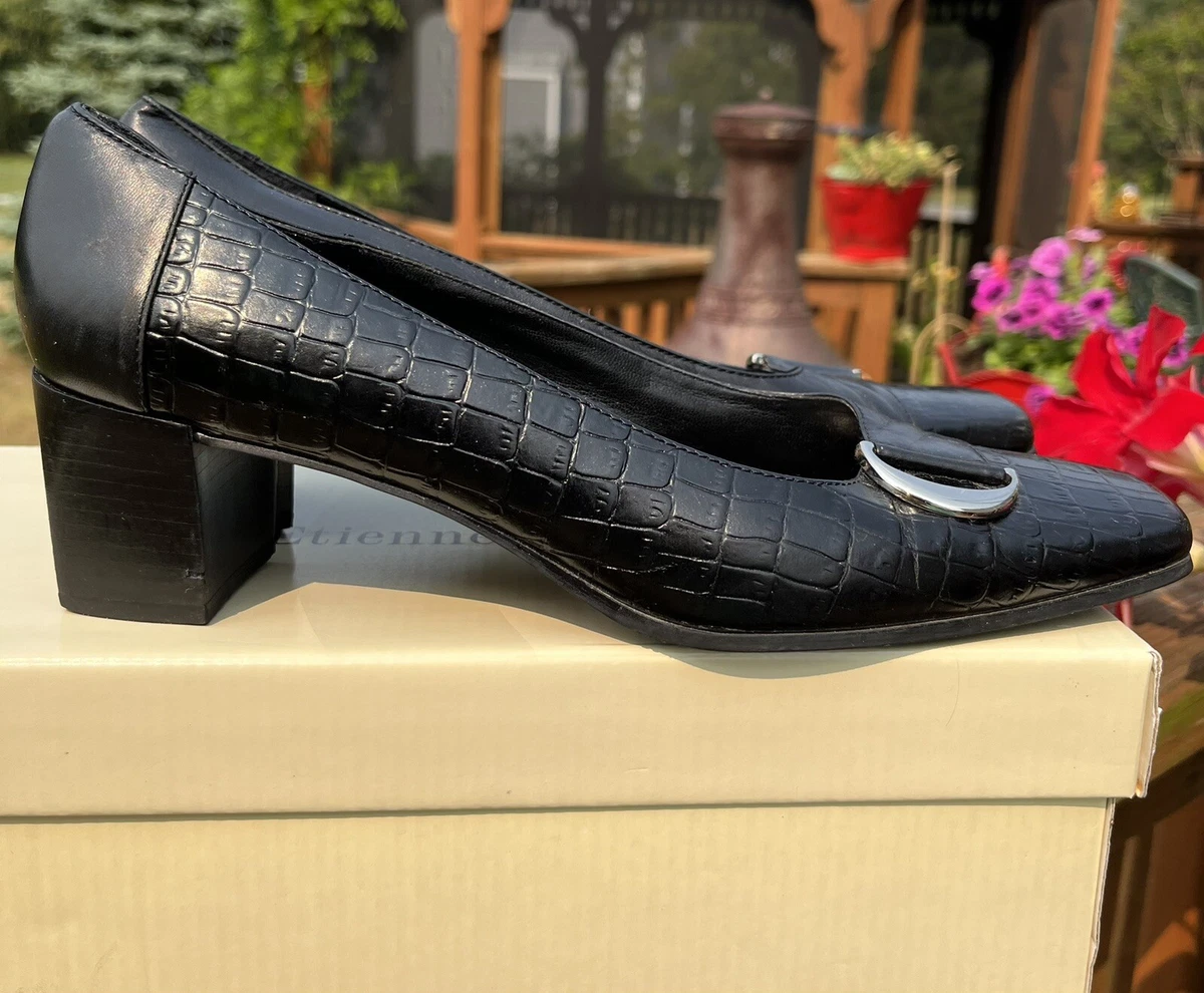 Etienne Aigner Manzoni Black Patent Leather Pumps Size 8.5