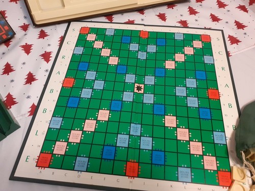 The Original Spear's Scrabble Board Game. - Picture 4 of 12