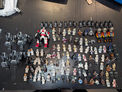 Lego Star Wars. 122 Minifigs.  Jango, Obi wan, Cad Bane, Cassian and More