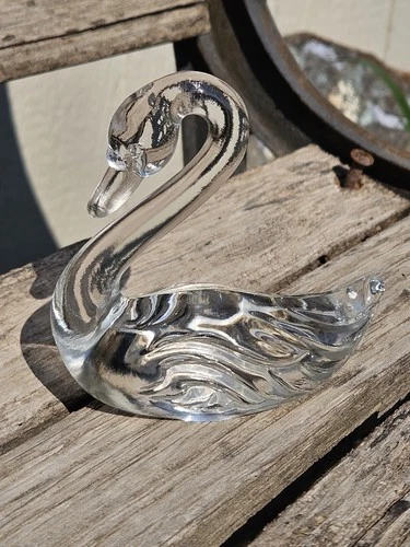 Fenton Vintage 4" Crystal Clear Glass Swan Paper Weight Figurine