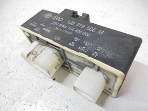 Skoda Fabia Mk1 (6Y) 2002 Steuergerät Ventilator Lüfter 1J0919506M AOJ85128