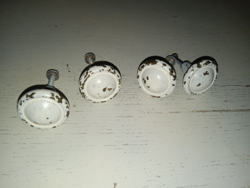 Set of 4 White Shabby Chic Metal Drawer Knobs - Picture 1 of 2