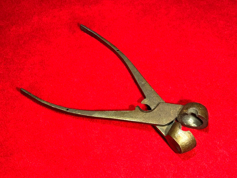 RARE REVOLUTIONARY WAR AMERICAN 69 CALIBER MUSKET BALL MOLD WITH SPRUE CUTTER