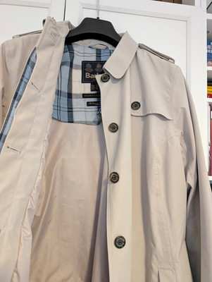 Barbour Quarry Jacket Damen Trenchcoat Beige Gr. 44 wasserdicht