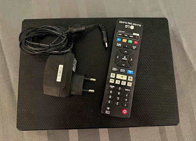 LG BP450 Blu-ray Player Schwarz Full HD 1080p USB mit Fernbedienung Netzteil