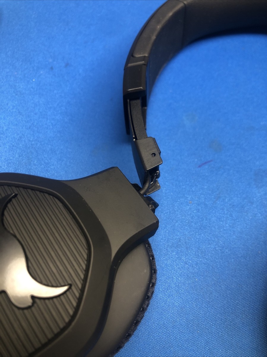 Authentic JBL Under Armour Project Rock Over-the-Ear Authentic JBL Under Armour Project Rock Over-the-Ear
