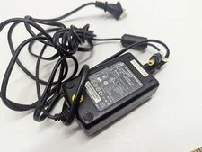 LI SHIN LSE9802B1240 AC Adapter Output: 12V 3.33A CD Re-writer Compaq