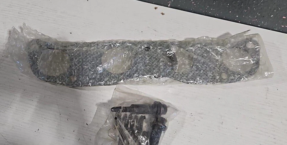 Dorman OE Solutions 674-147 Exhaust Manifold with Integrated Catalytic Converter - Image 4 of 4