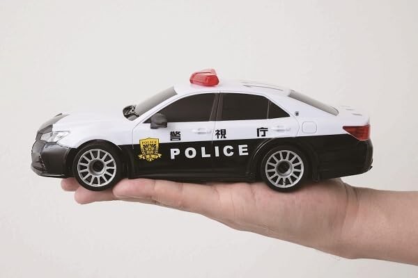 JOZEN JRVC106-WH DRIFT DRIVE 1/24 RC TOYOTA CROWN POLICE CAR Ready