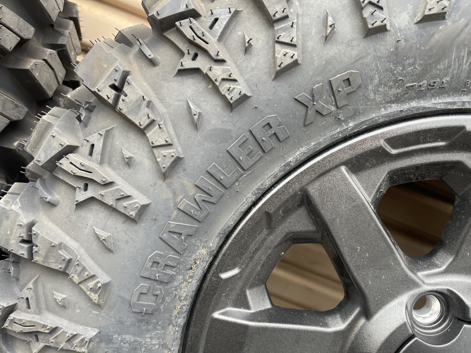 42024 POLARIS XPEDITION WHEEL / TIRES 30X10x15 30x11x15 PRO ARMOR