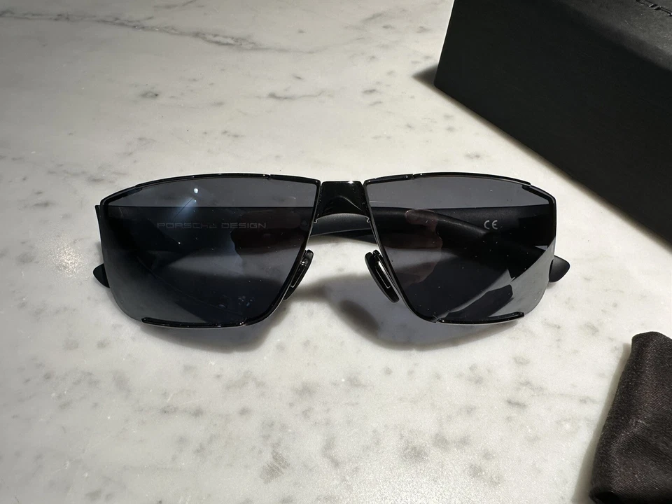 Gafas de sol Porsche Design | P'8509 | Marco negro | Lentes grises Foto 4 de 4