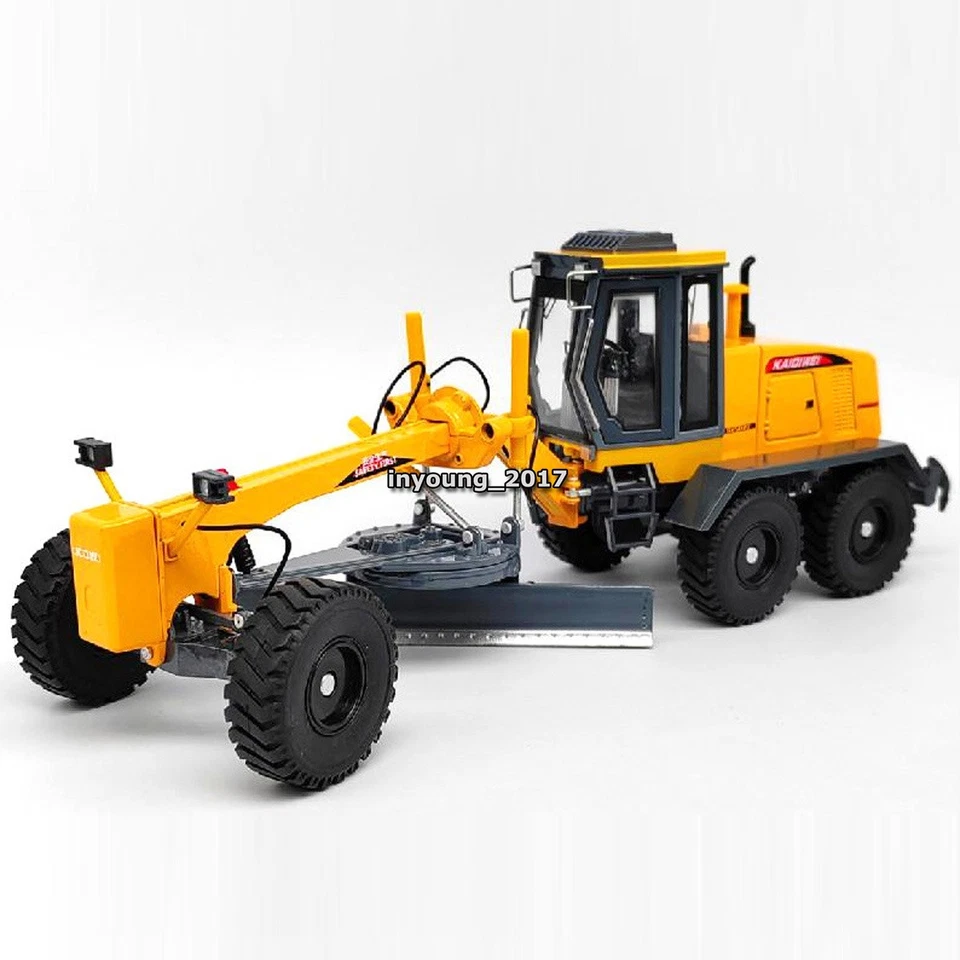 1:35 Grader Truck Model Construction Vehicle Diecast Toys for Boys Kids Gifts - Image 3 of 4