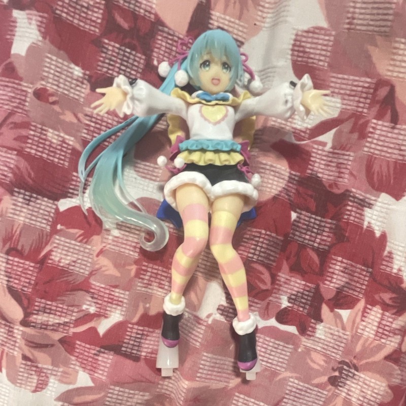 Anime & Manga Plastic Figure Blue Hair Twin Tails Striped Stockings