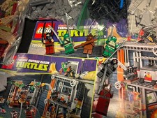 LEGO Teenage Mutant Ninja Turtles: Turtle Lair Attack (79103) 100% Completo