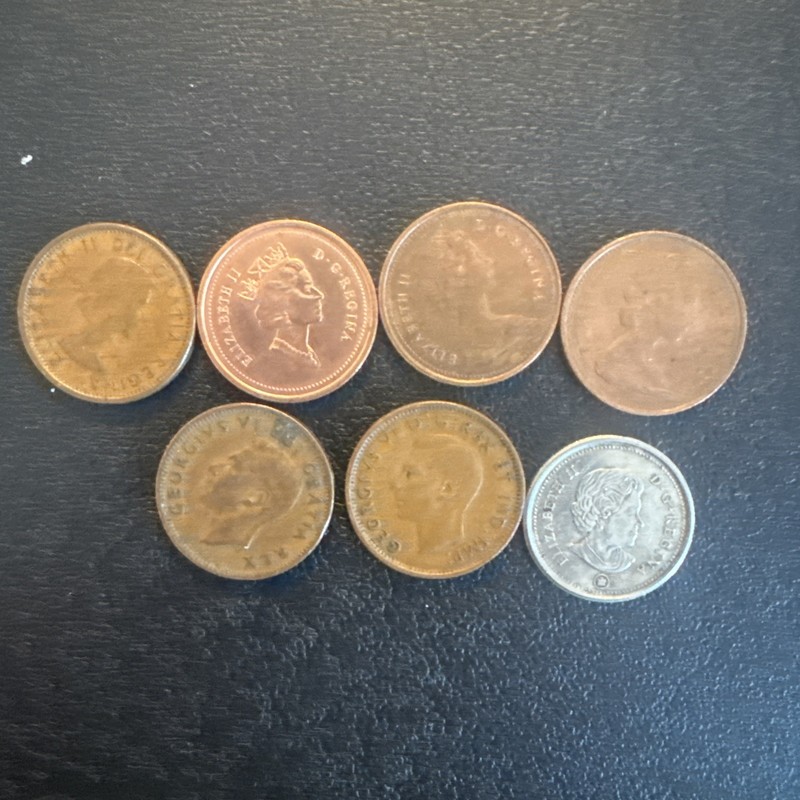 Mixed Lot Of Canadian Coins