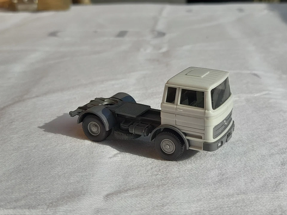 WIKING 1/87 HO MB 1620 Kühlkoffer- Autoarticolato " Interfrost " 52K - Immagine 4 di 4
