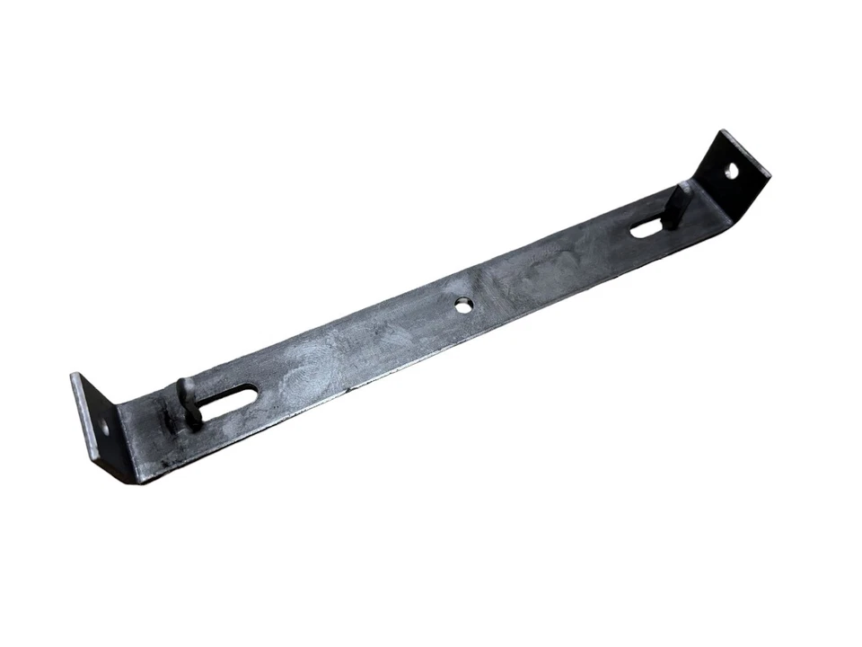 Sandbaggy Concrete Spreader Cleats (Multiple Sizes) - Concrete Form Clips