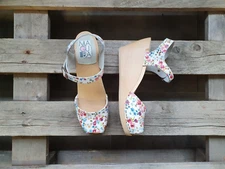 Swedish Clogs Sandals Maguba Bologna White Floral Size US Womens 6 / EU36 Narrow
