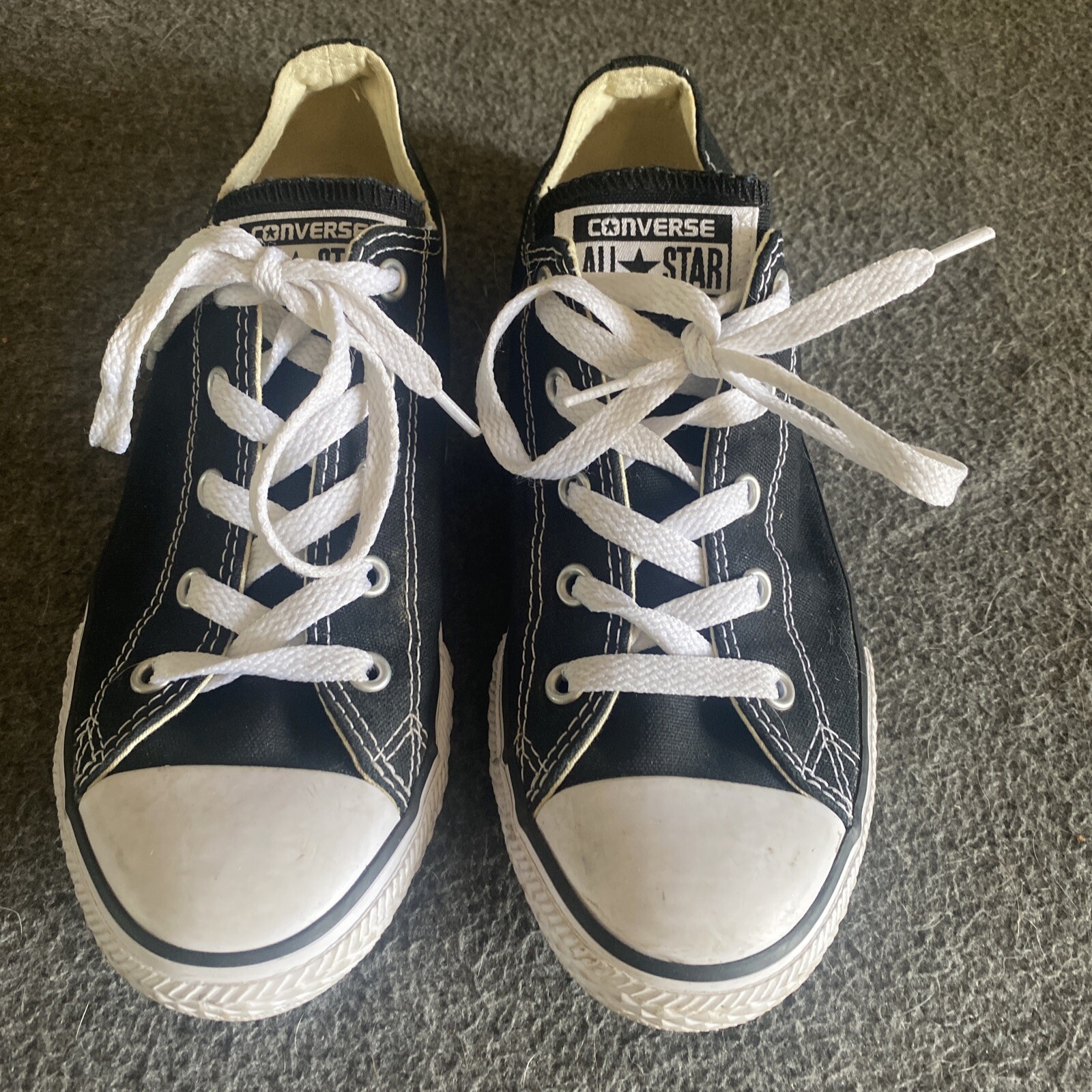 Sz 3 "YOUTH" Kids All Star Converse Black Low Top Tennis Sho