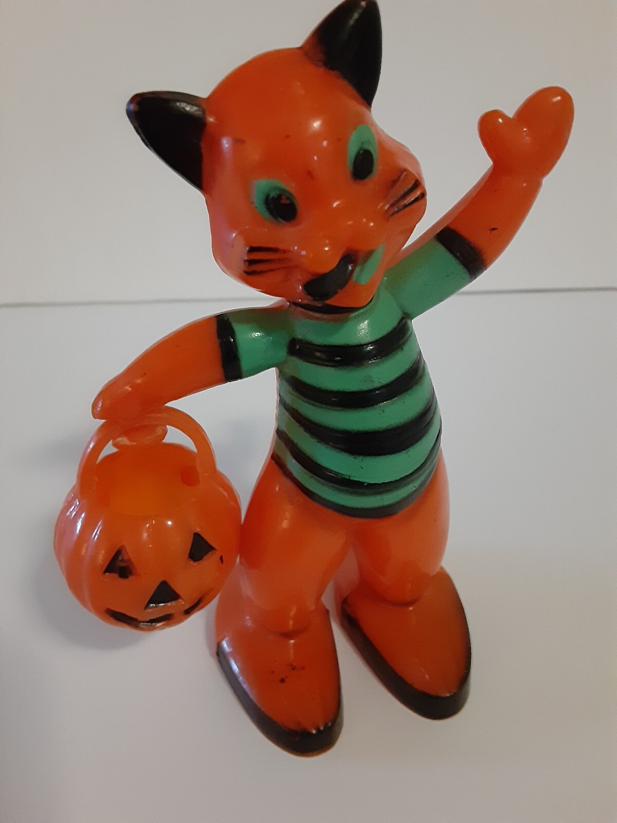 Vintage Rosbro Plastic Halloween Candy ContainersCat w/JOL & Donkey On