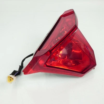 Feu arrière origine pour scooter Keeway 50 Flash QJIANG E4 50R-0011760 Occasion - Photo 1/4