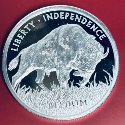 PAMP Suisse Buffalo Liberty Independence Freedom 1 Toz Silver .999 Display Case