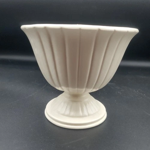 Vtg. Red Wing Pottery  Footed Planter #5004 Cream