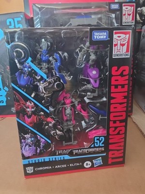 Transformers Studio Series #52 Deluxe Class Takara Tomy Generations