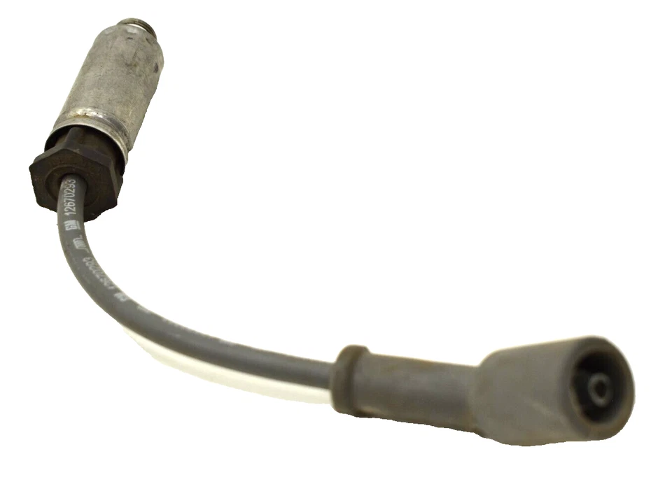 Chevrolet Silverado 3500 2020-2024 OEM 6,6 L cable de bujía de encendido del motor de gasolina Foto 2 de 4