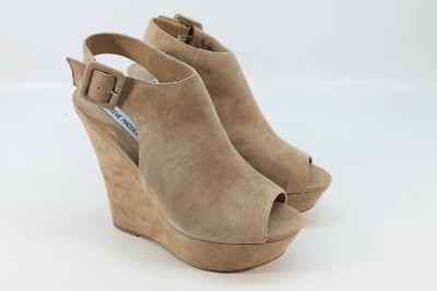 steve madden taupe wedges