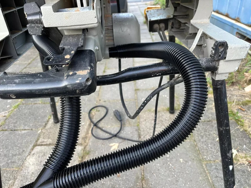 Absaugung für ELU TGS 173 - Bild 3 von 4