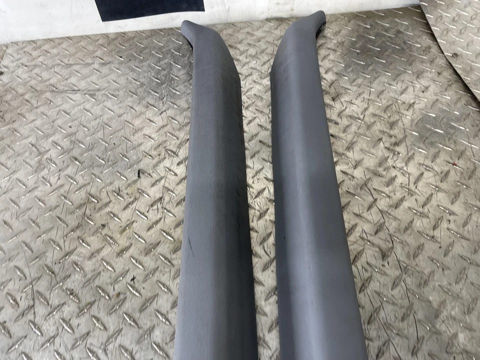 Juego de molduras de pilar Freightliner Sprinter Van 2002-2006 LH RH probado por fabricante original Foto 4 de 4