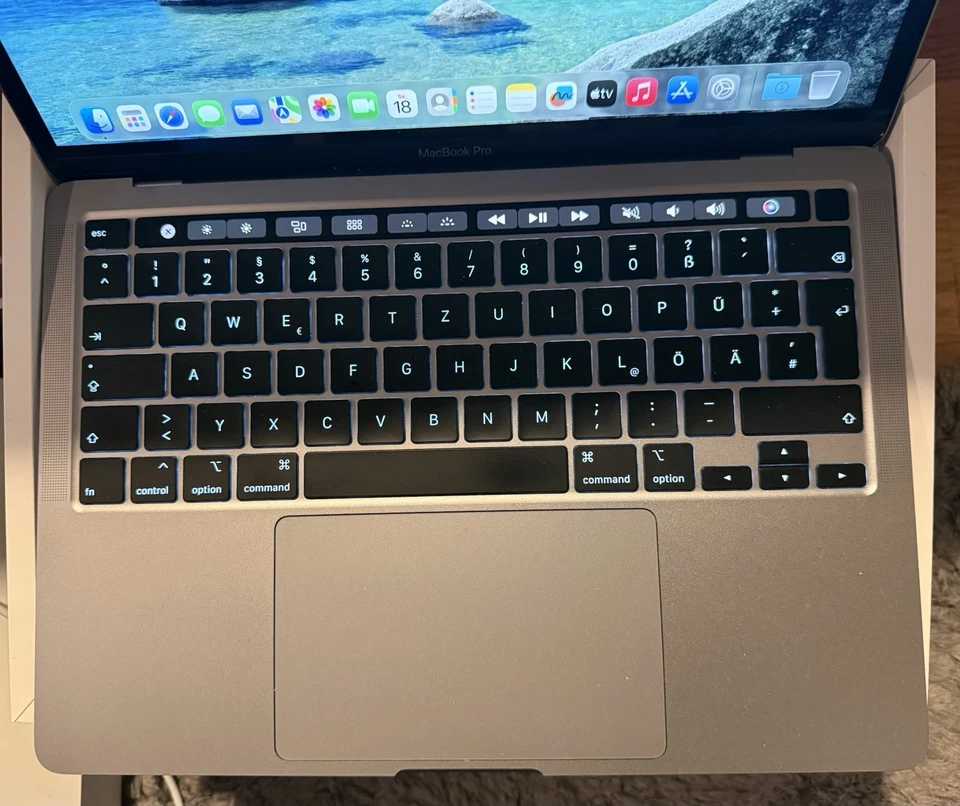 Apple MacBook Pro | A2251 | 13" | i7-QuadCore | 32 GB RAM | 500GB SSD wie NEU - Bild 4 von 4