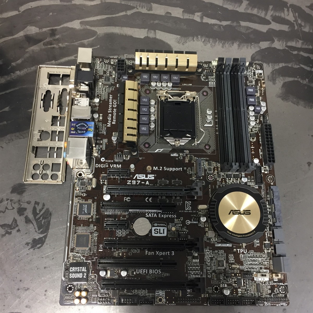 CPU メモリ付き　ASUS 　Z97-A　LGA1150 CPU メモリ付き ASUS Z97-A LGA1150の通販 by kenn923's