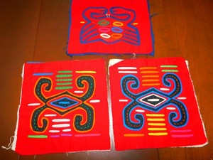 Lot of 3 Vintage Kuna MOLA Textile Panels Hand Applique Panama Crab Red