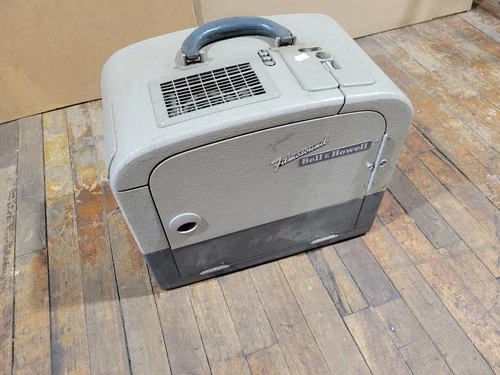 Bell and Howell Filmosound 285 C Projector Amplifier 16mm Film Suitcase Style