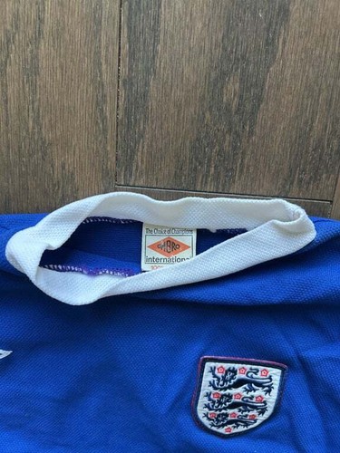 Vintage 80’s England Football Goalkeeper Jersey Junior Size/Adult Small (Possi - Picture 4 of 6