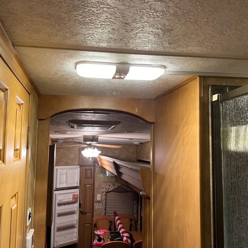 Plafoniera LED 12V 24V camper roulotte barca illuminazione 5 livelli luminosità - Foto 8 di 12