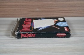 Final Fantasy COMPLETE in box Nintendo NES - TESTED - Missing Map w/ Protector!