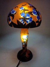 Molto bello. Lampada Emile Galle USA esente da tasse