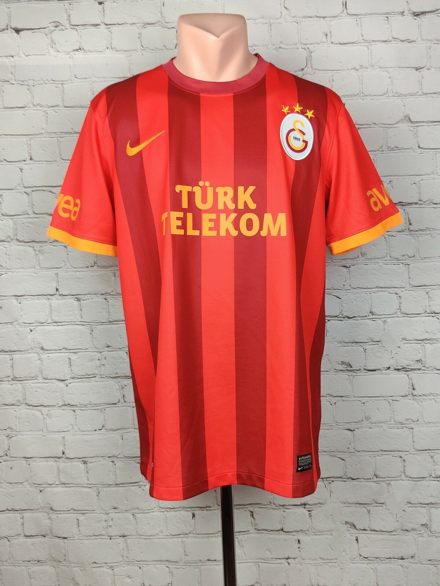 NIKE - トルコ ガラタサライSK 2014-2015 ホーム用ユニフォーム NIKE - トルコ ガラタサライSK 2014-2015 ホーム用ユニフォーム