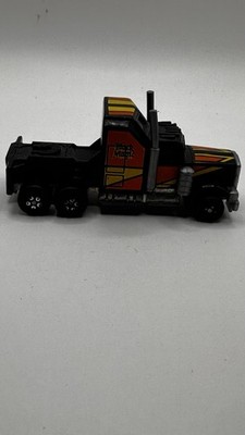 Kidco BLACK MAGIC Spring Burnin Keys 1980 MACAO Semi Tractor Damaged Tires
