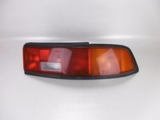 Feu arrière Mazda 323