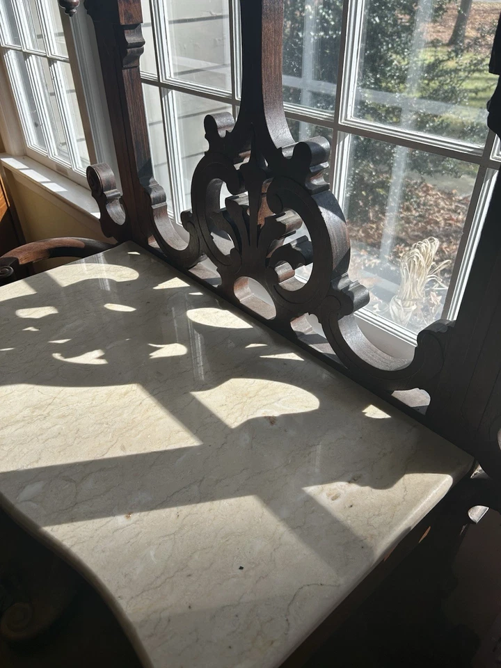 Антикварная прихожая в викторианском или ренессансном стиле эпохи Возрождения - Изображение 2 из 4